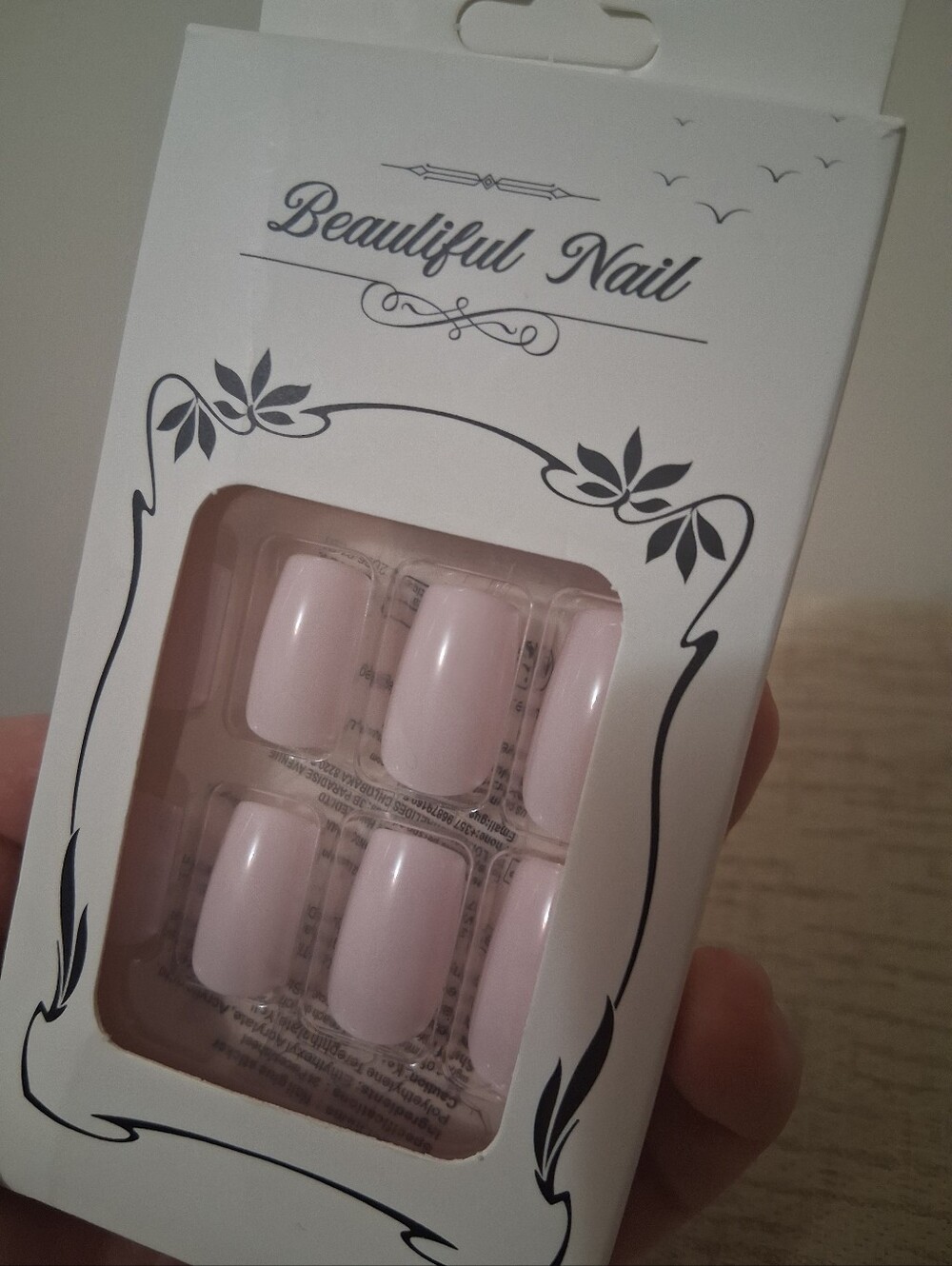 Press-on Nails